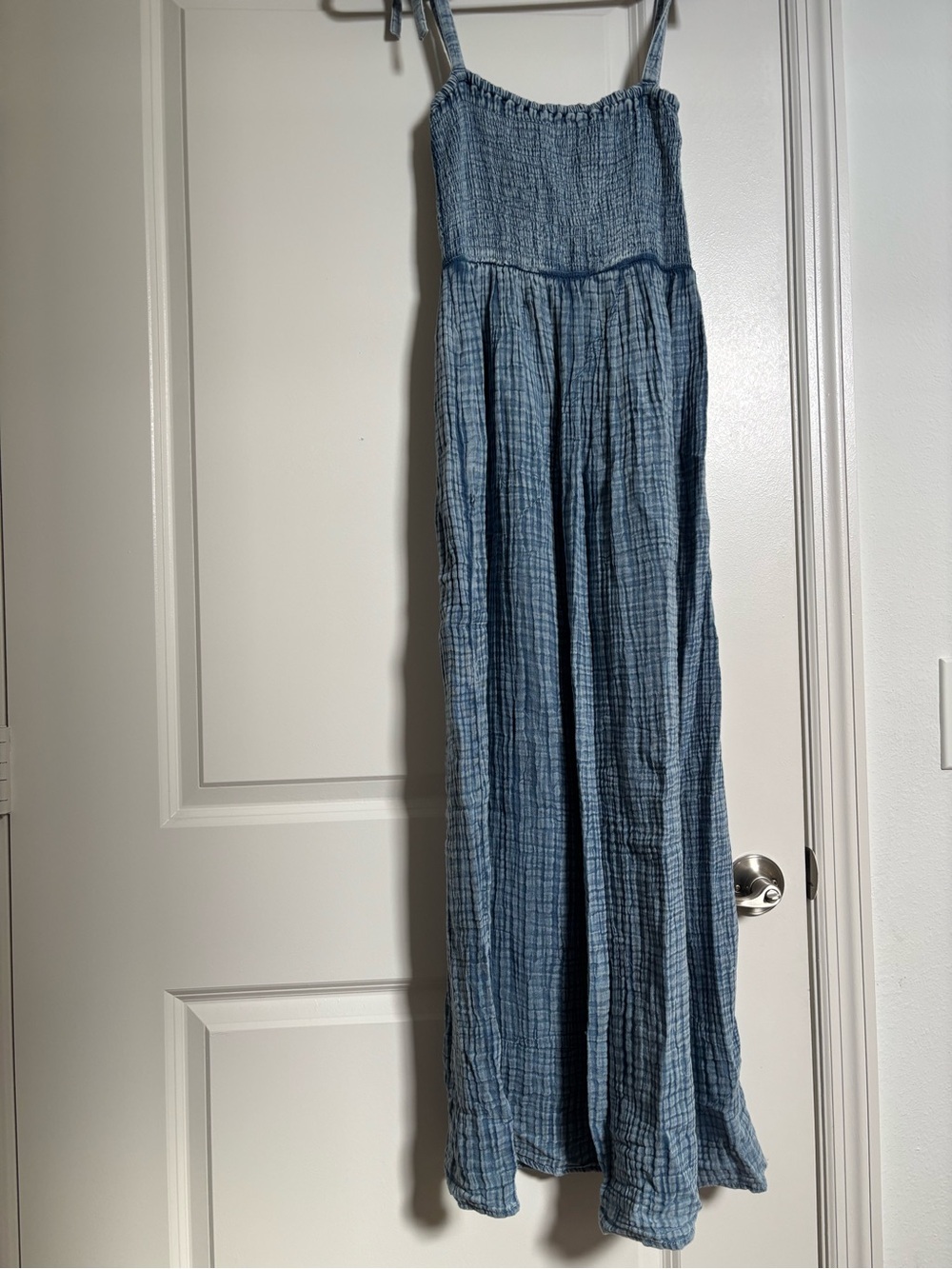 Faherty Light Blue Smocked Maxi Dress Sz S